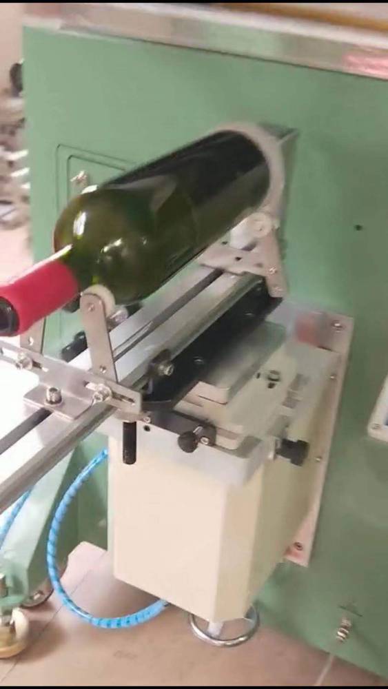 株洲垃圾桶平面丝印机厂家全自动丝印机